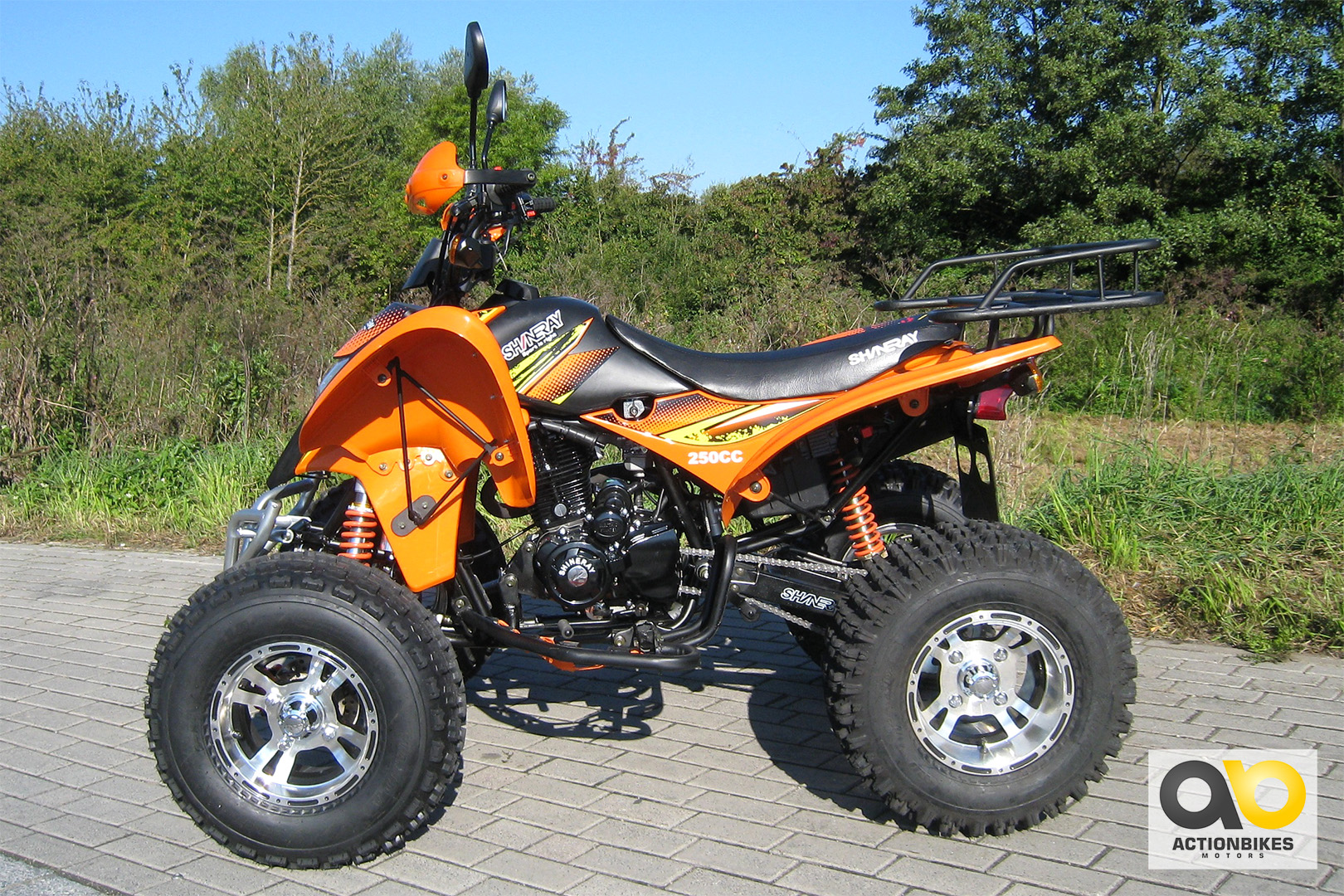 Купить 250 кубиков. Atv Shineray 250cc. Квадроцикл 250 кубов АТВ. Квадроцикл Shineray 250. Shineray 250 cc квадроцикл.