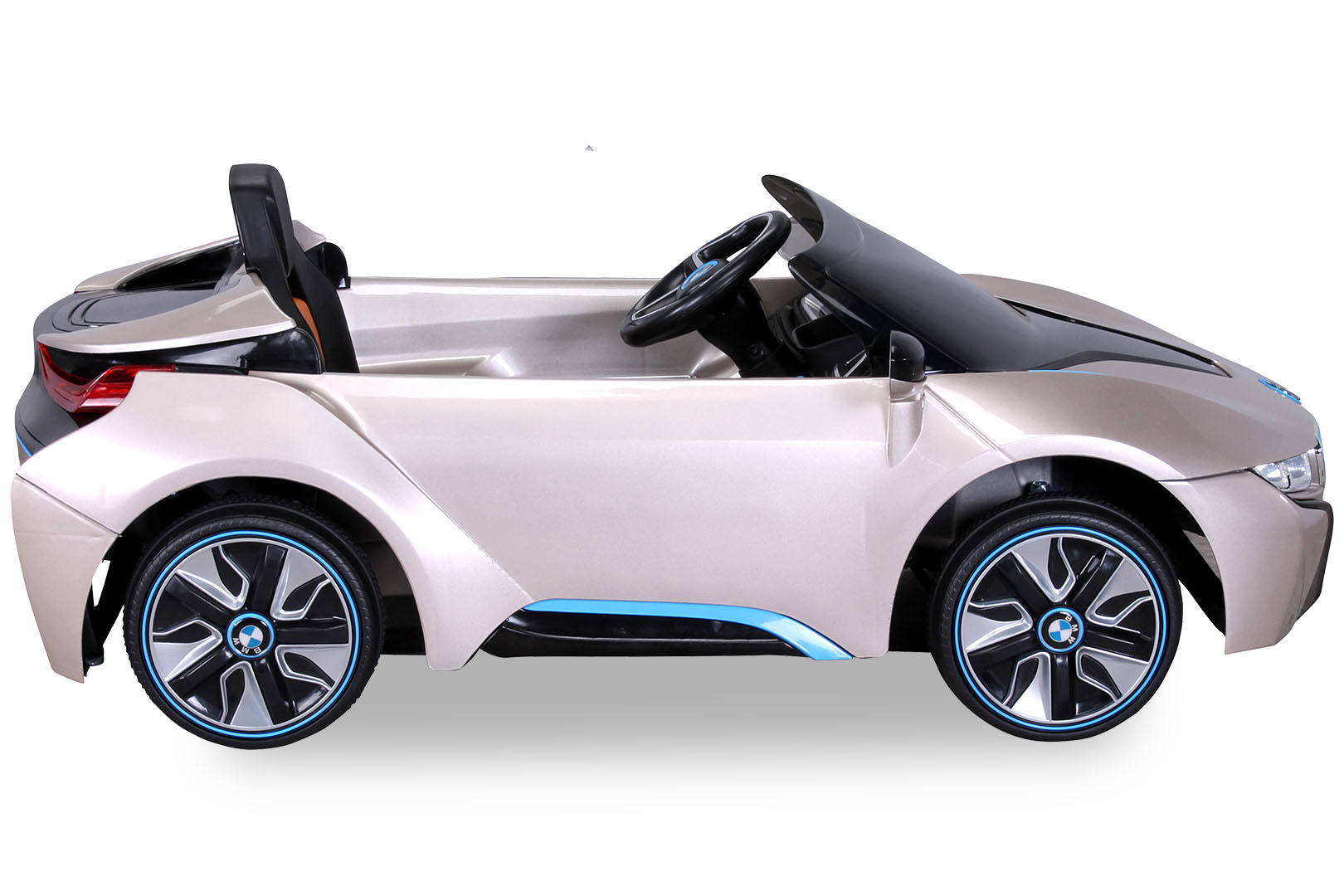 Kinder Elektroauto BMW i8 LIZENZIERT 2x 45 Watt Motor, 2x 6V/7Ah Batterie | miweba.de